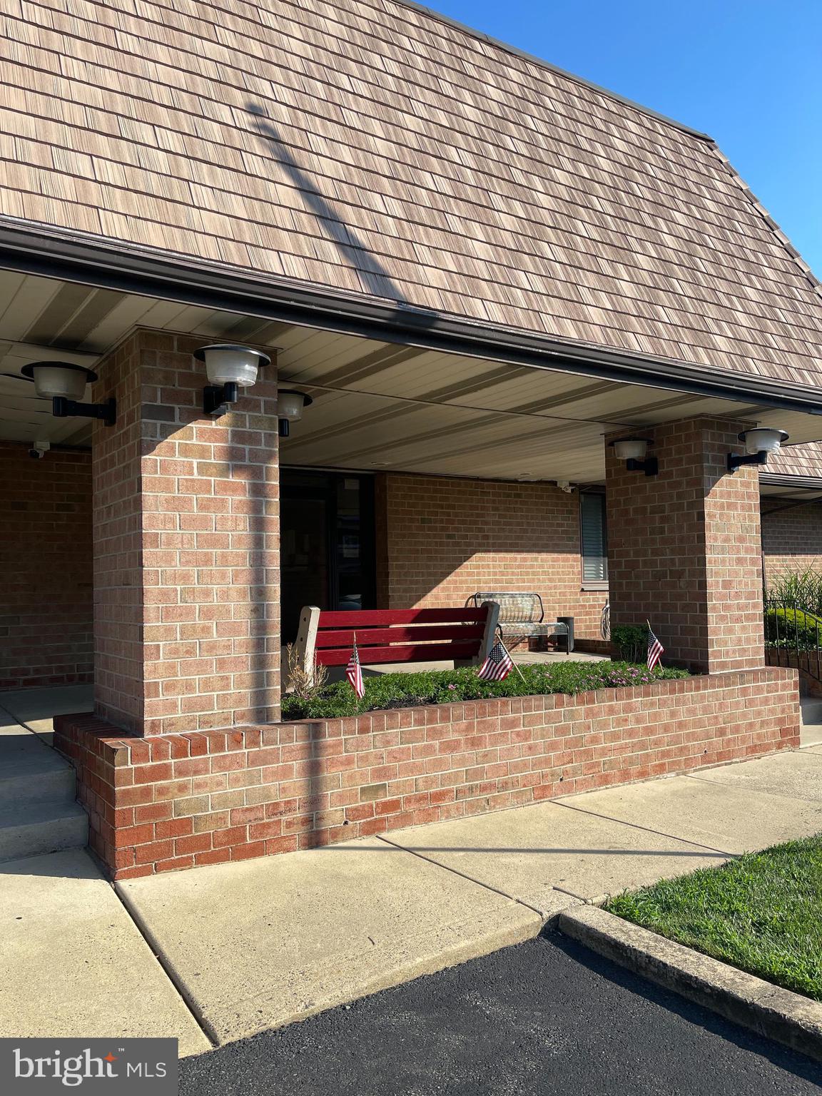 DELAIRE LANDING - Residential