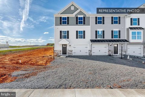 1055 ADDIE LANE LOT 2808 HARRISBURG PA 17112