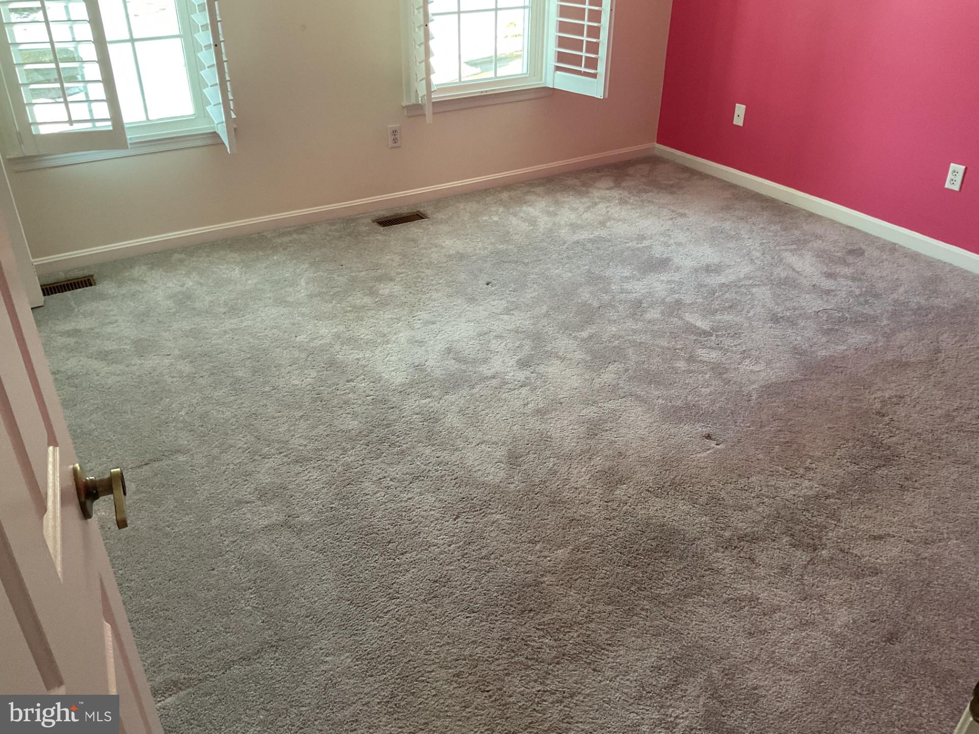 HUNTERS GLEN - Residential