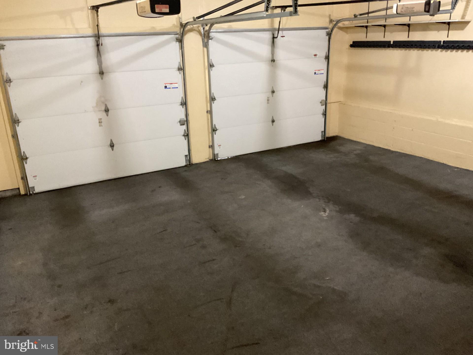 HUNTERS GLEN - Residential