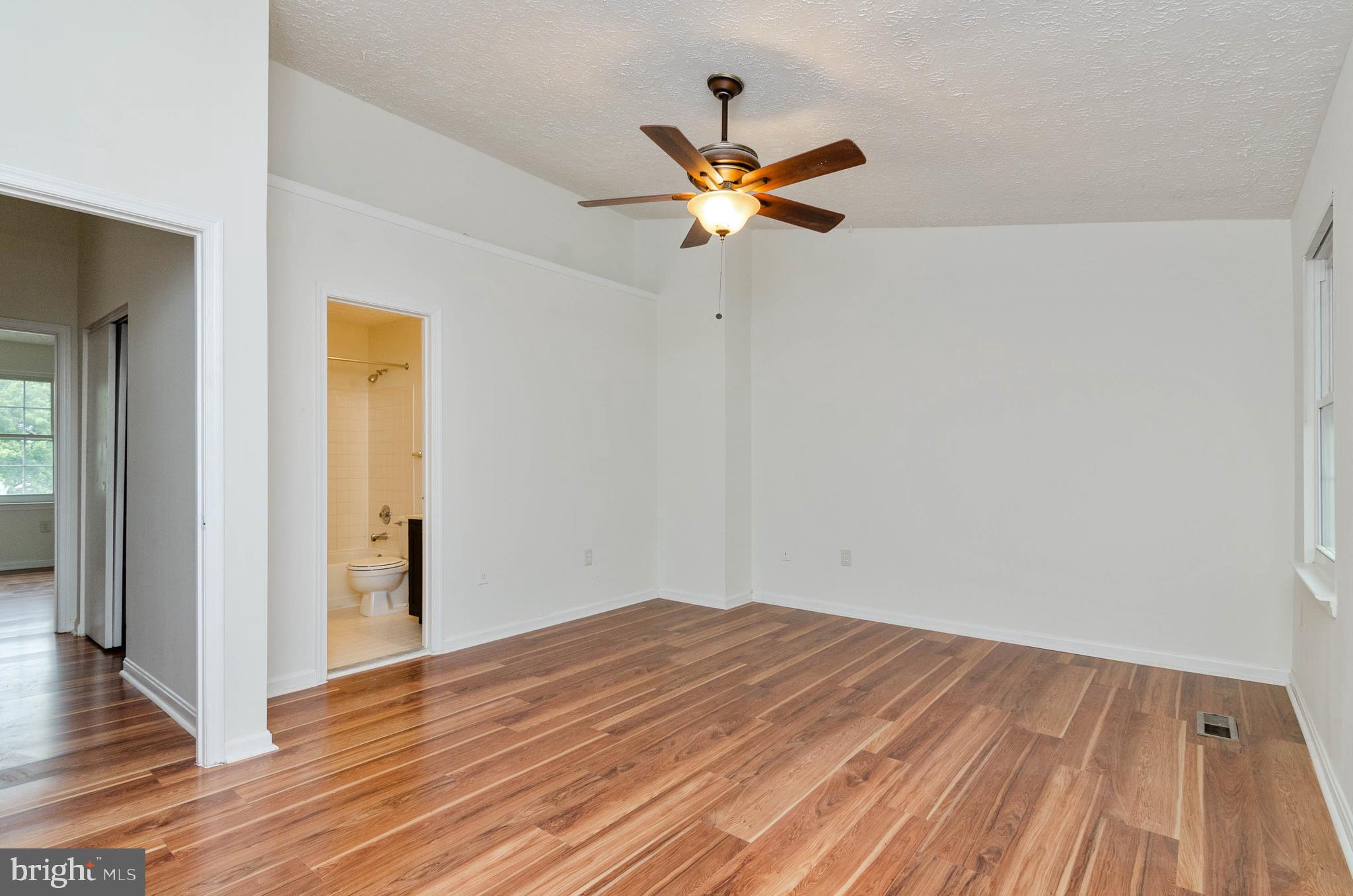 GLEN ORA PLAT 12 - Residential