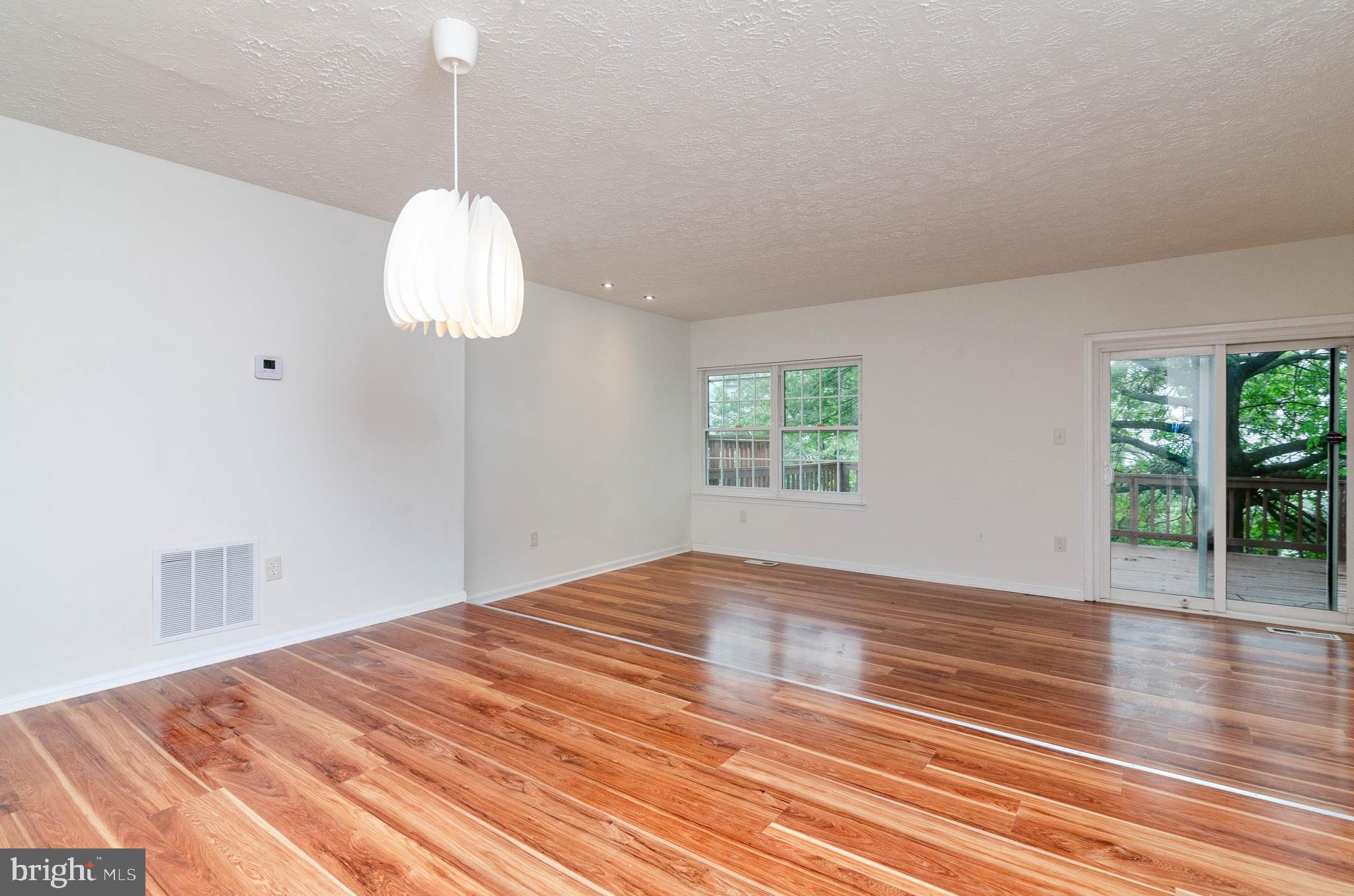 GLEN ORA PLAT 12 - Residential