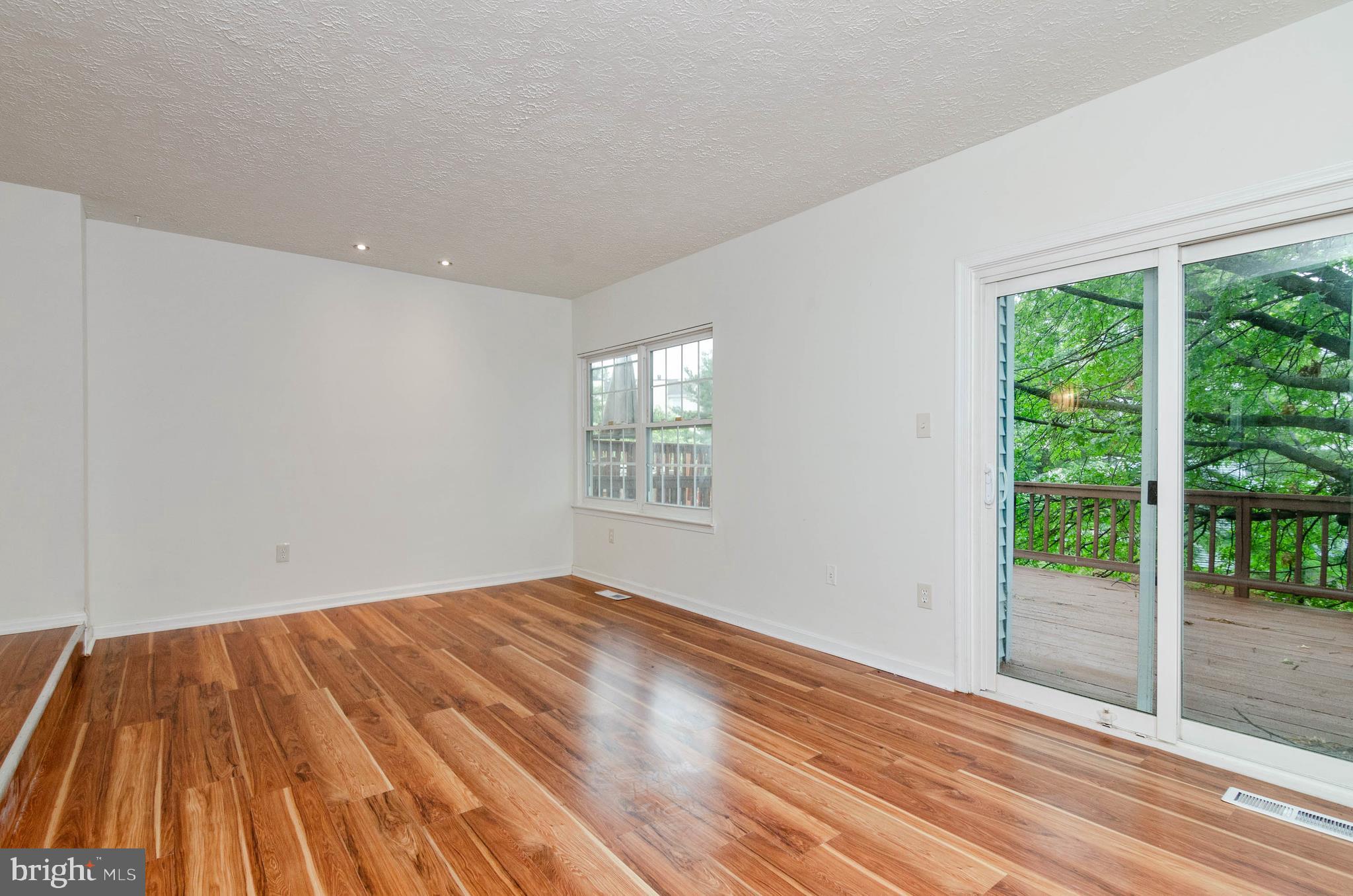 GLEN ORA PLAT 12 - Residential