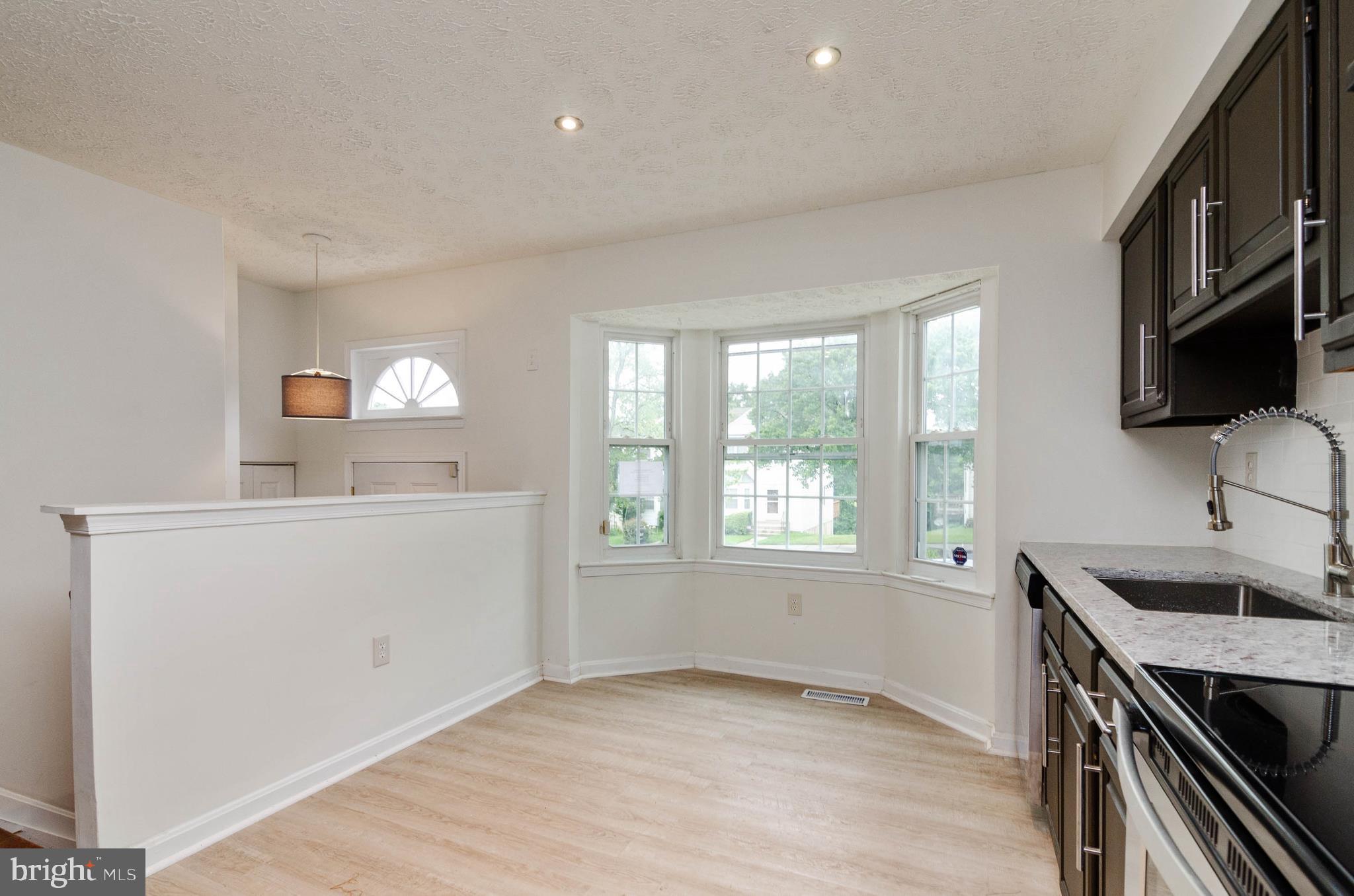 GLEN ORA PLAT 12 - Residential