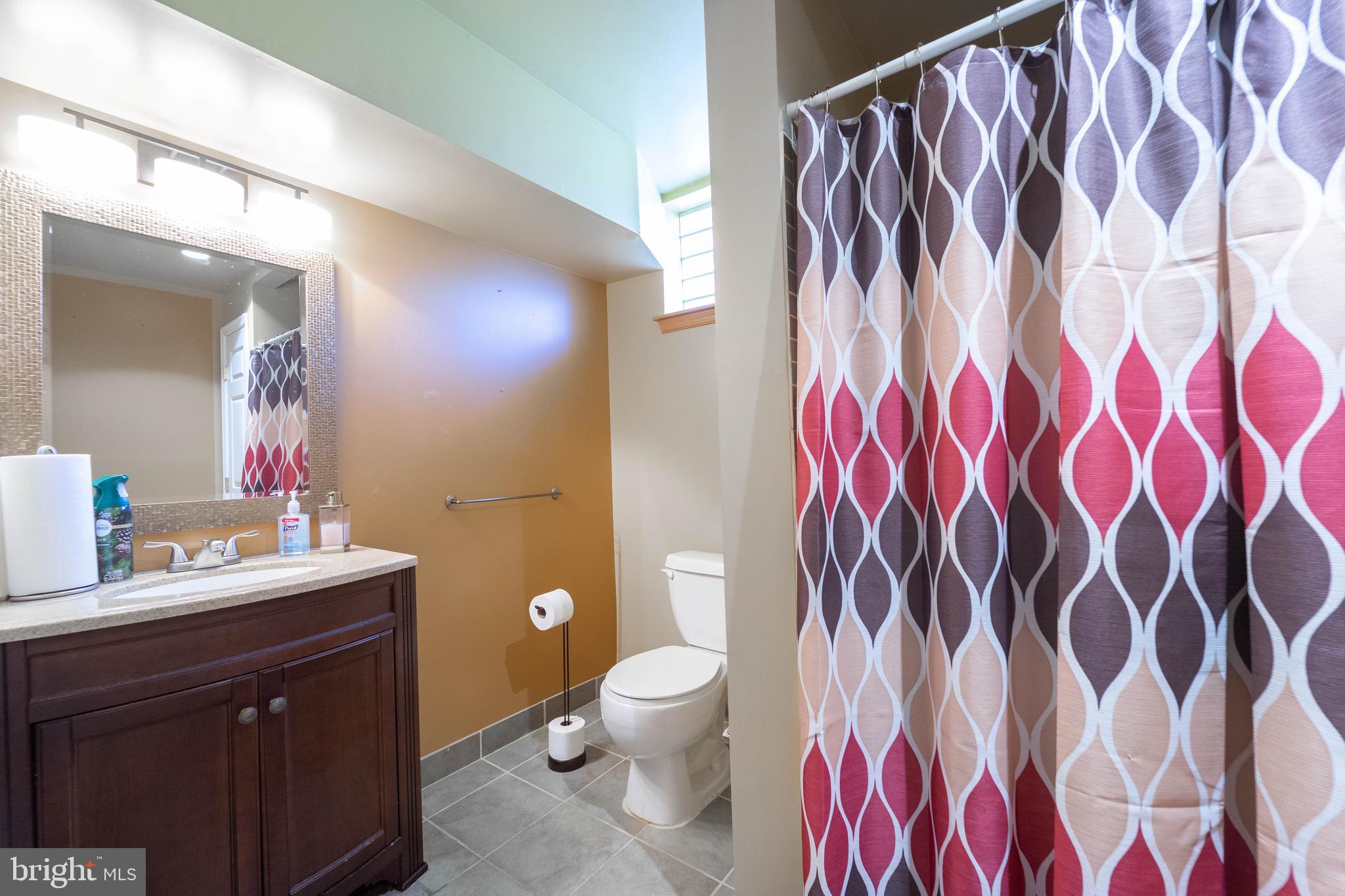 5512 FRAZIER TERRACE