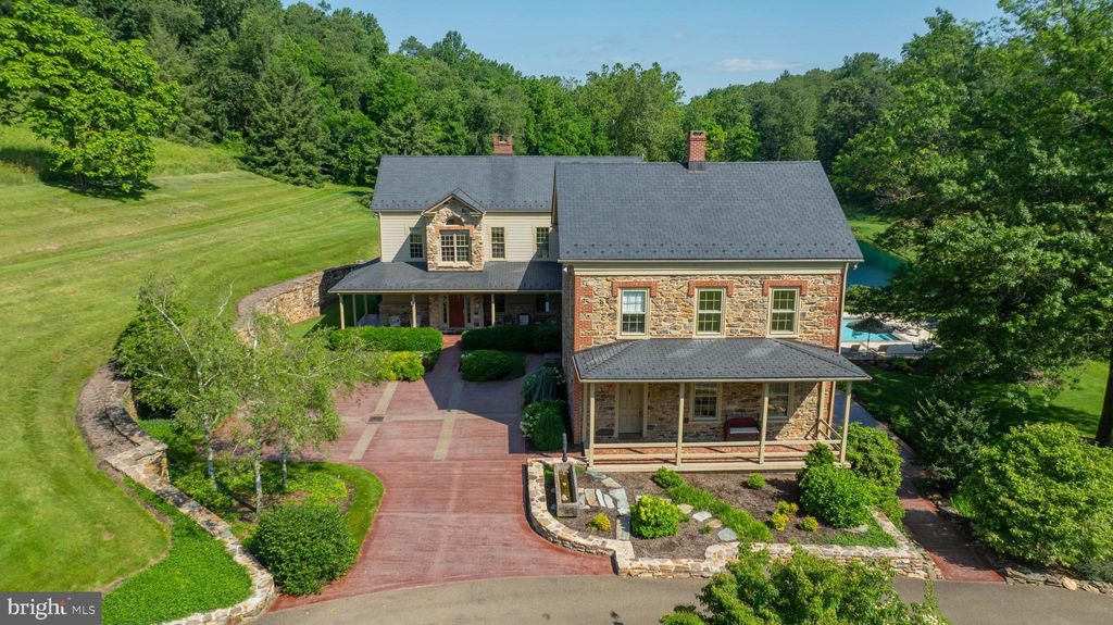 Photo of 5751 Mount Pisgah Road, YORK, PA 17406 (MLS # PAYK2084736)