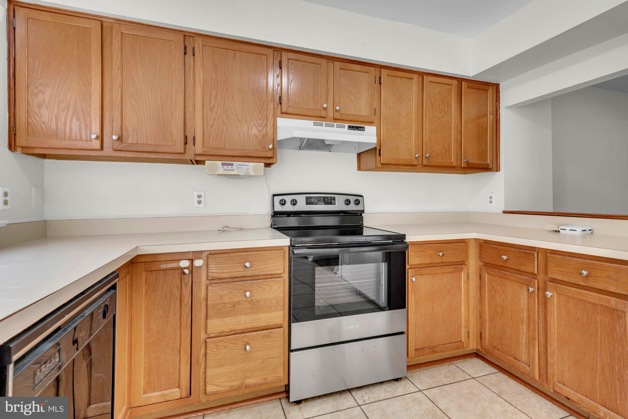FOREST GLEN - Residential Lease