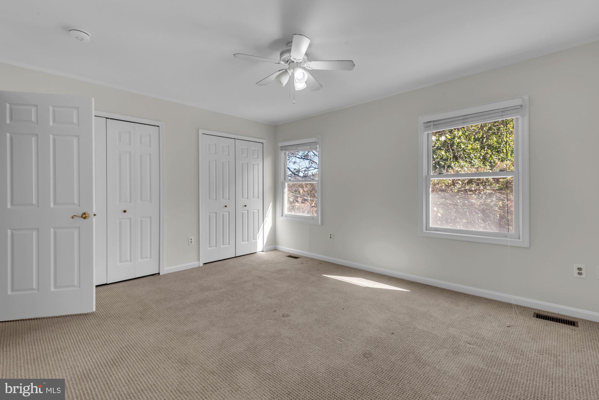 FOREST GLEN - Residential Lease