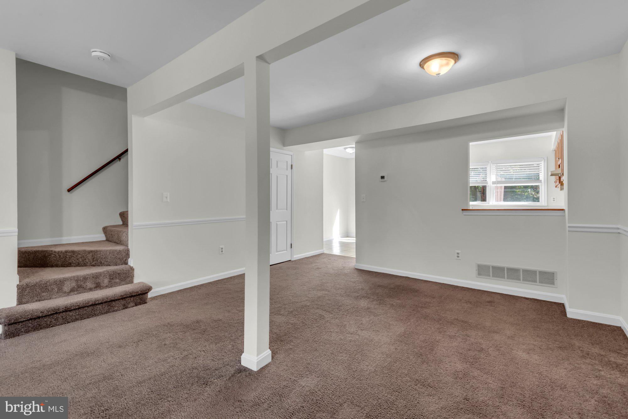FOREST GLEN - Residential Lease