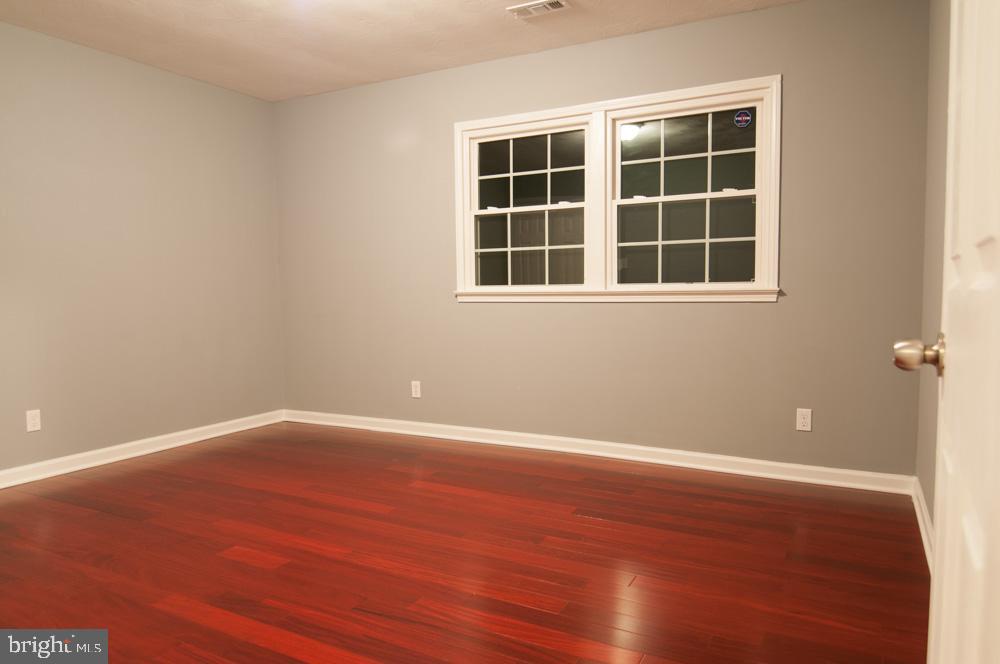 TANTALLON ON THE POTOMAC - Residential