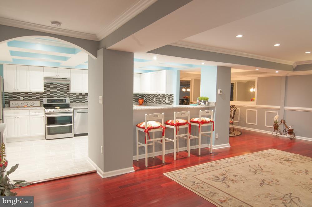 TANTALLON ON THE POTOMAC - Residential