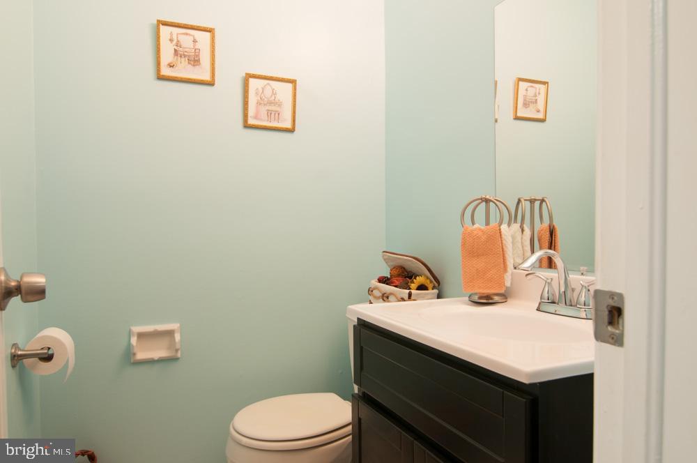 TANTALLON ON THE POTOMAC - Residential