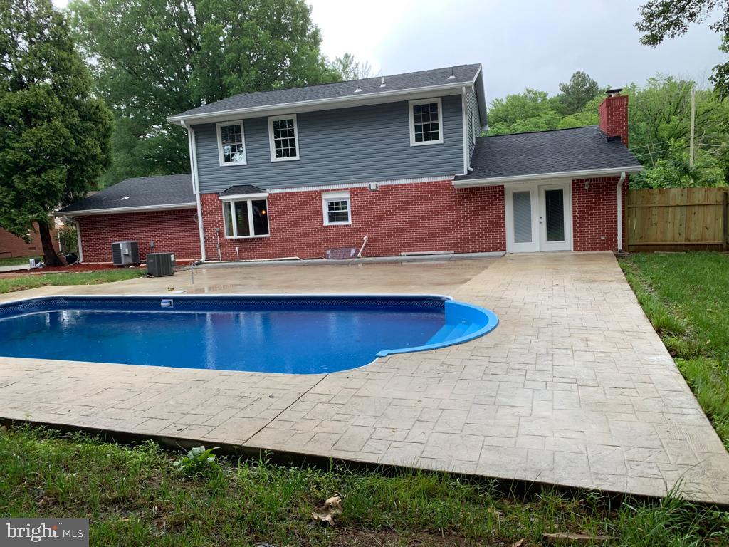 TANTALLON ON THE POTOMAC - Residential