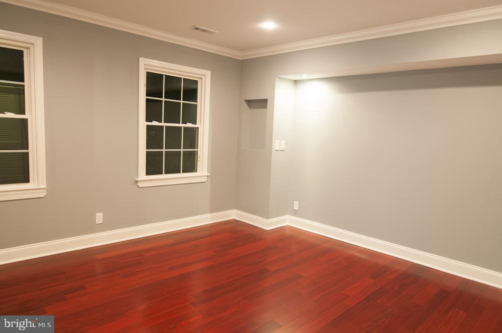 TANTALLON ON THE POTOMAC - Residential