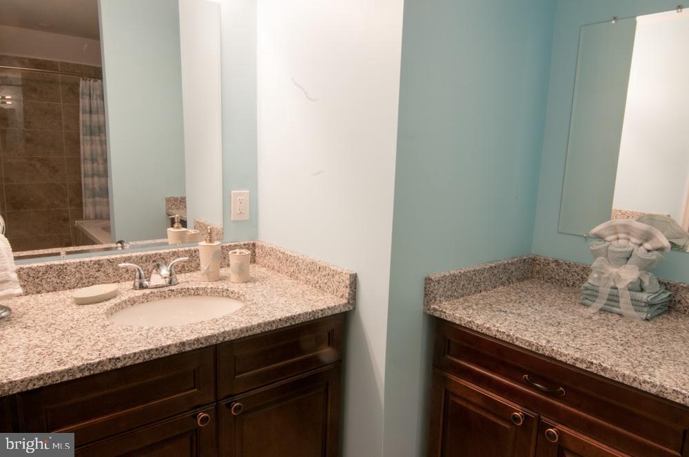 TANTALLON ON THE POTOMAC - Residential