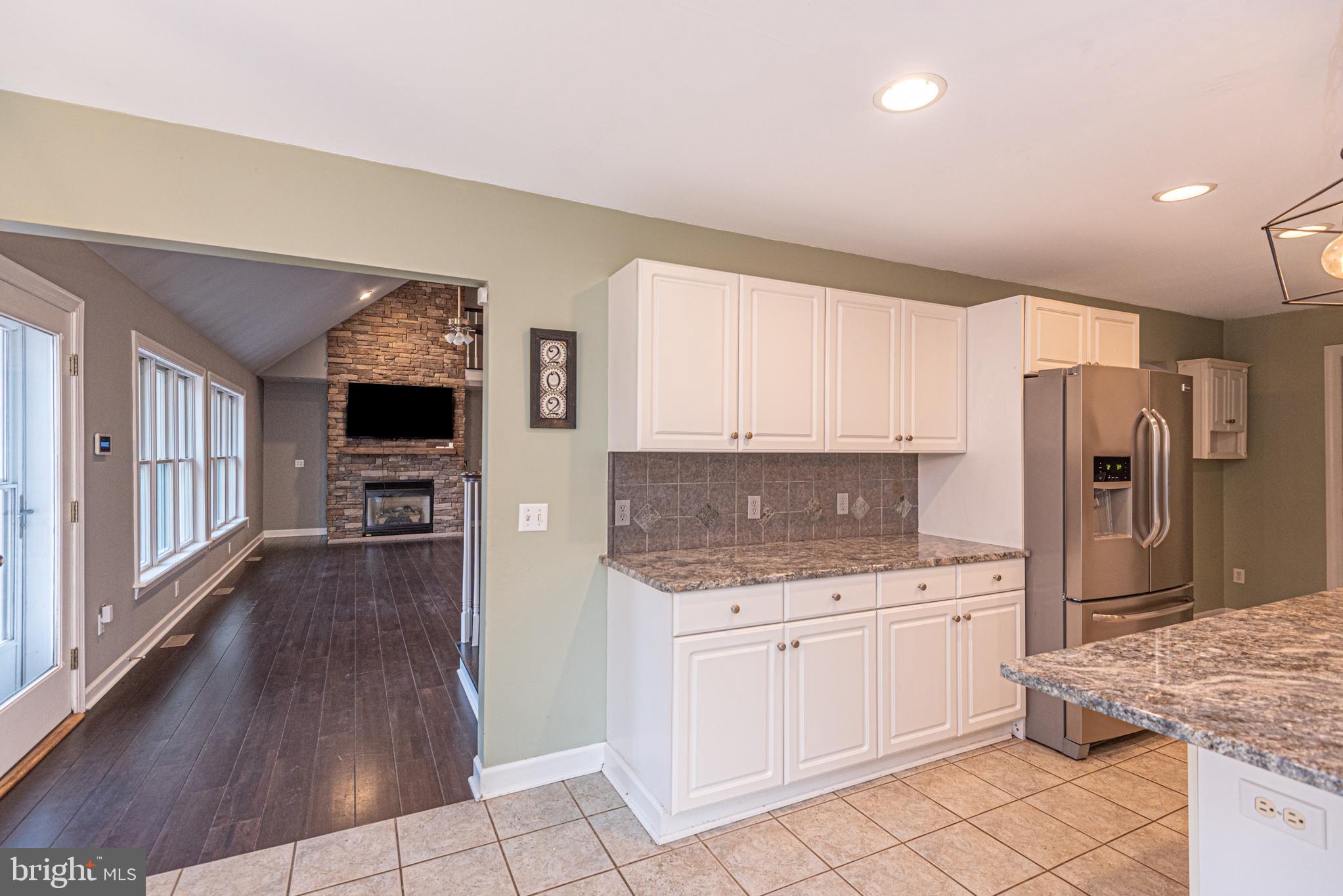 MALLARD CREEK - Residential