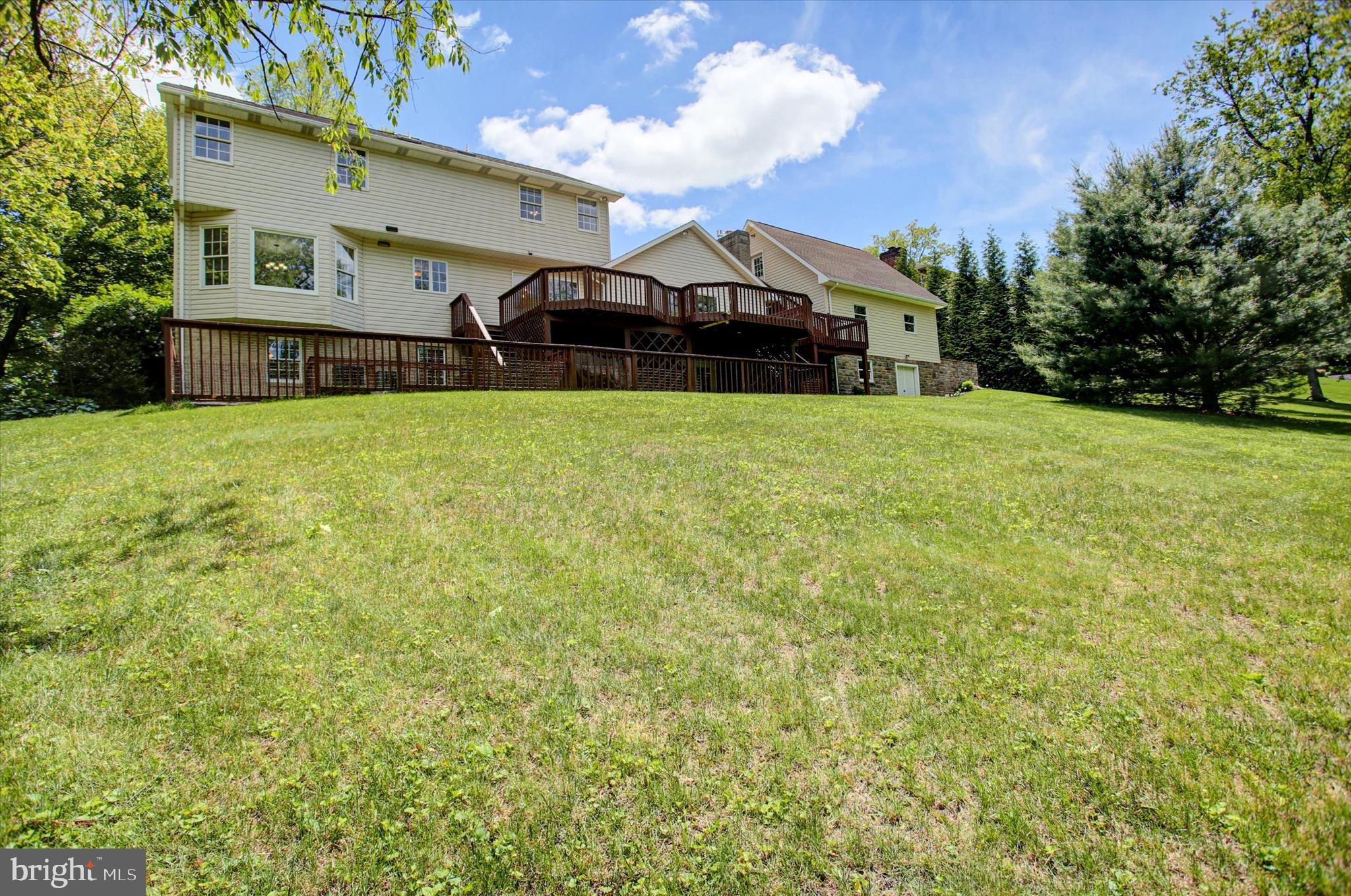 WOODCREST - Residential