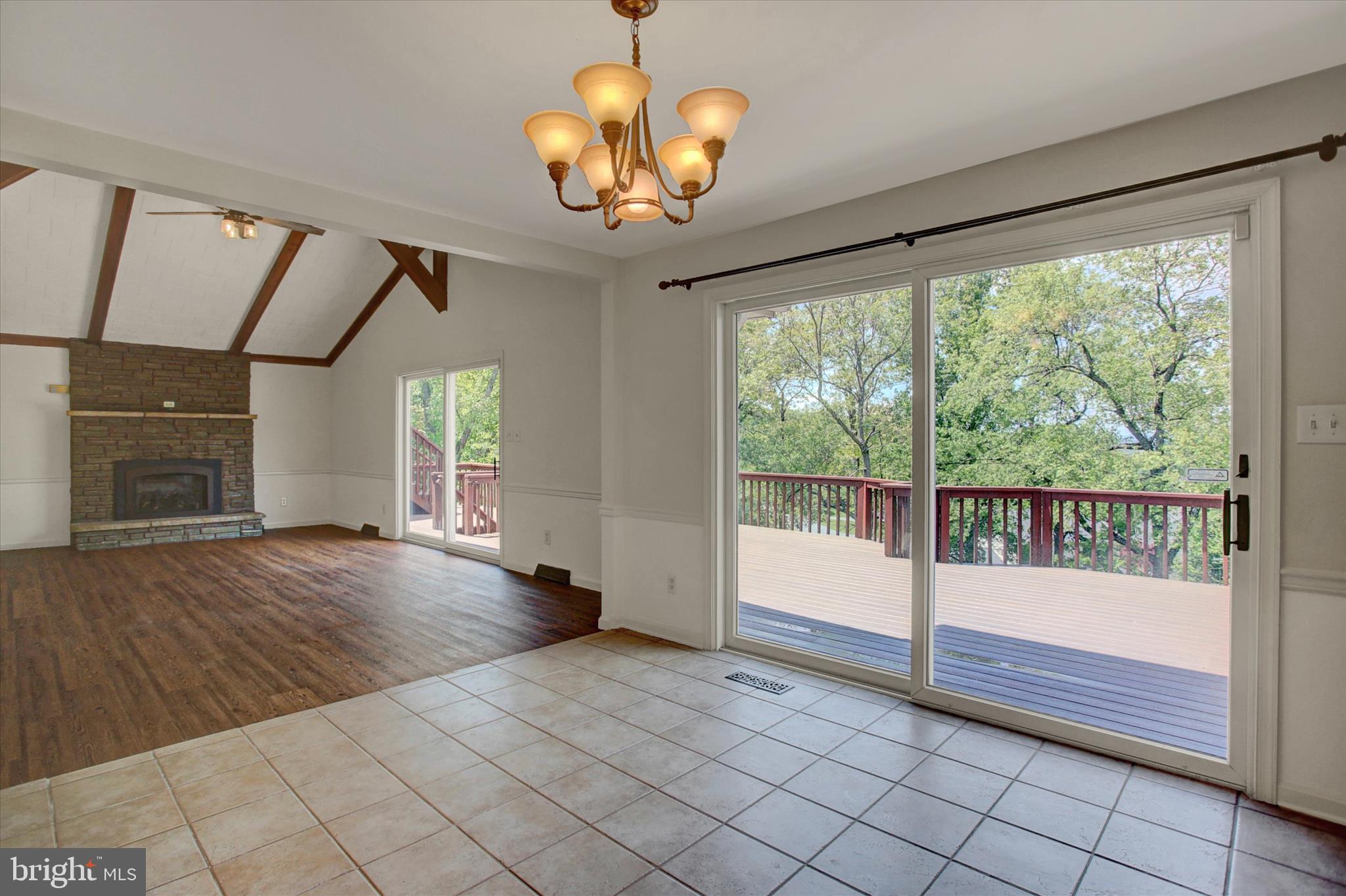 WOODCREST - Residential