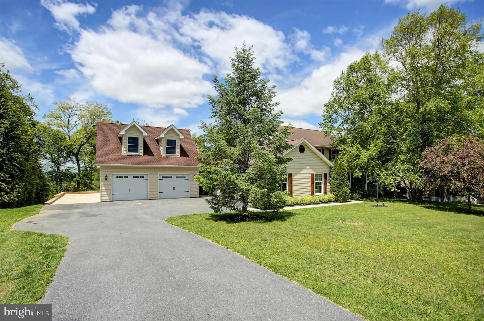 11459 Valleywood Drive