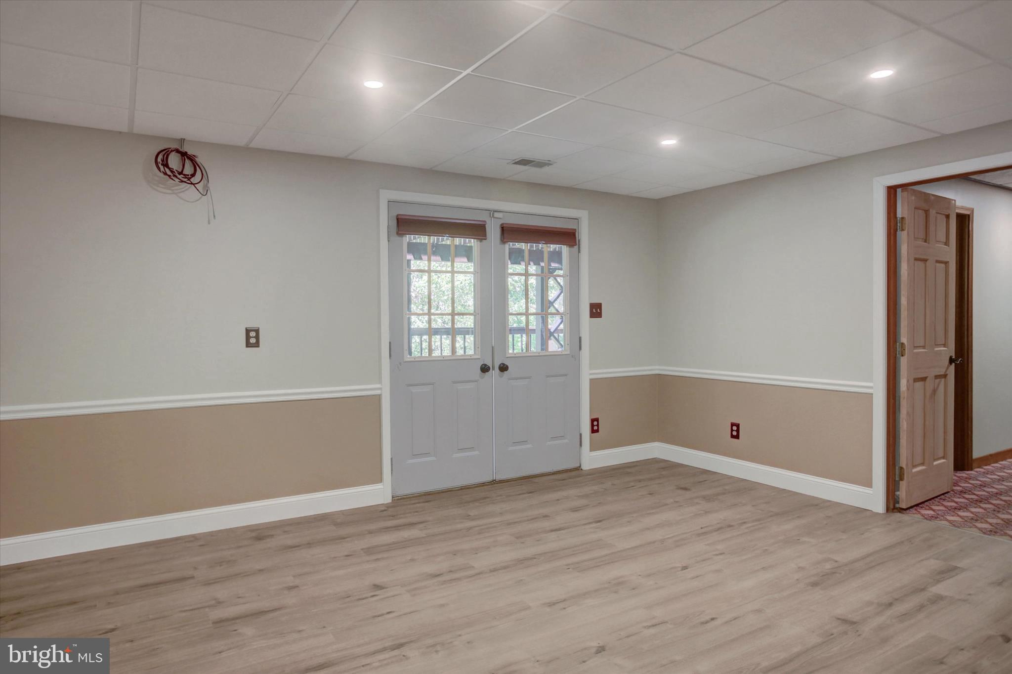 WOODCREST - Residential