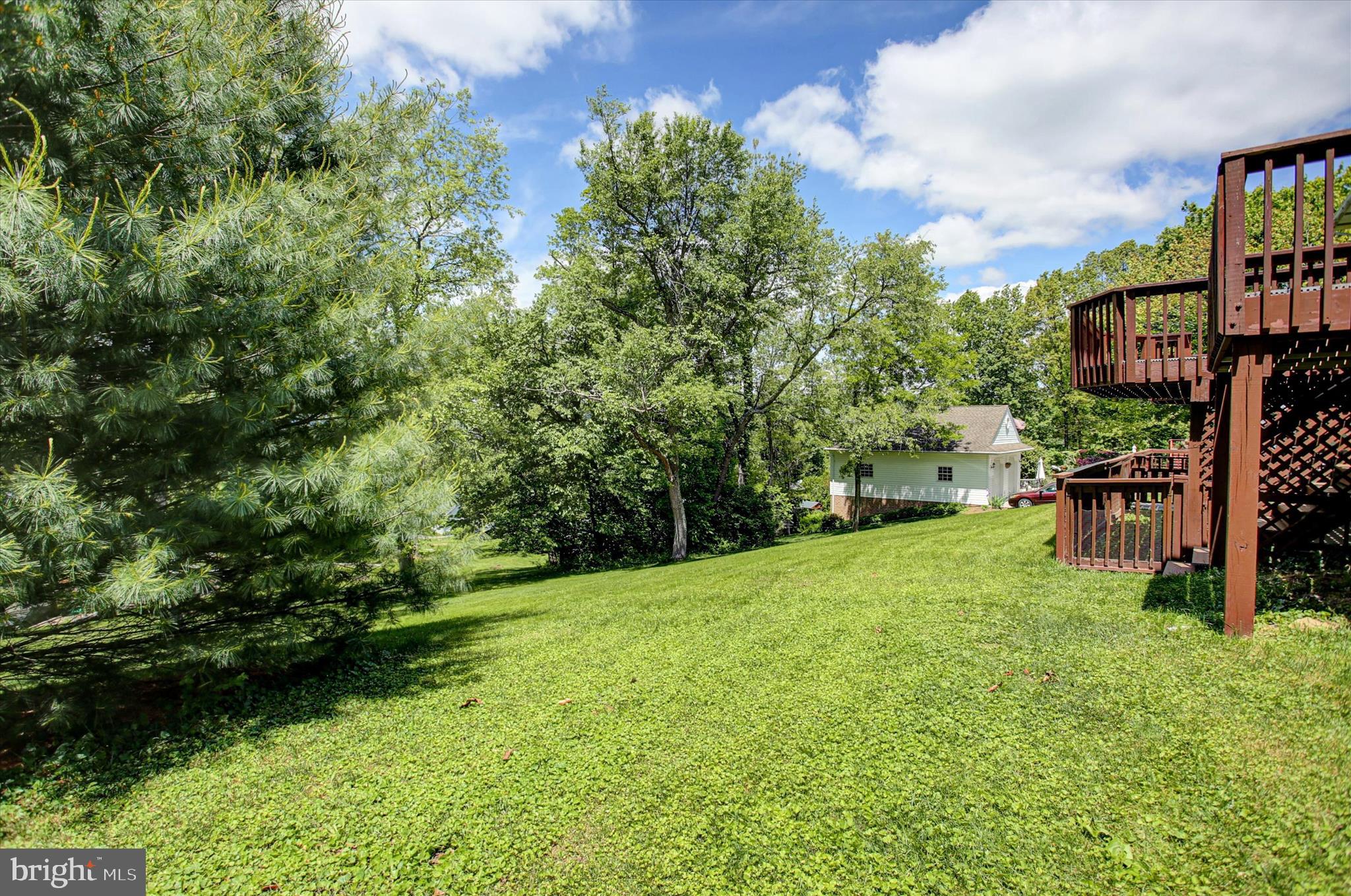 WOODCREST - Residential