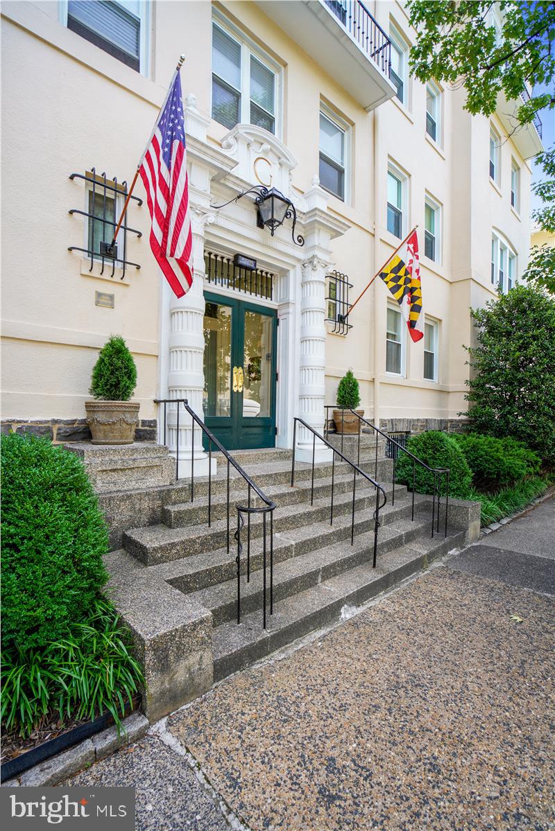3405 GREENWAY GREEN 106