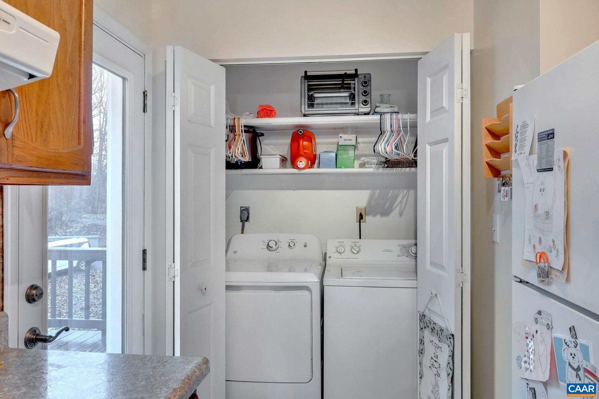 LAKE MONTICELLO - Residential