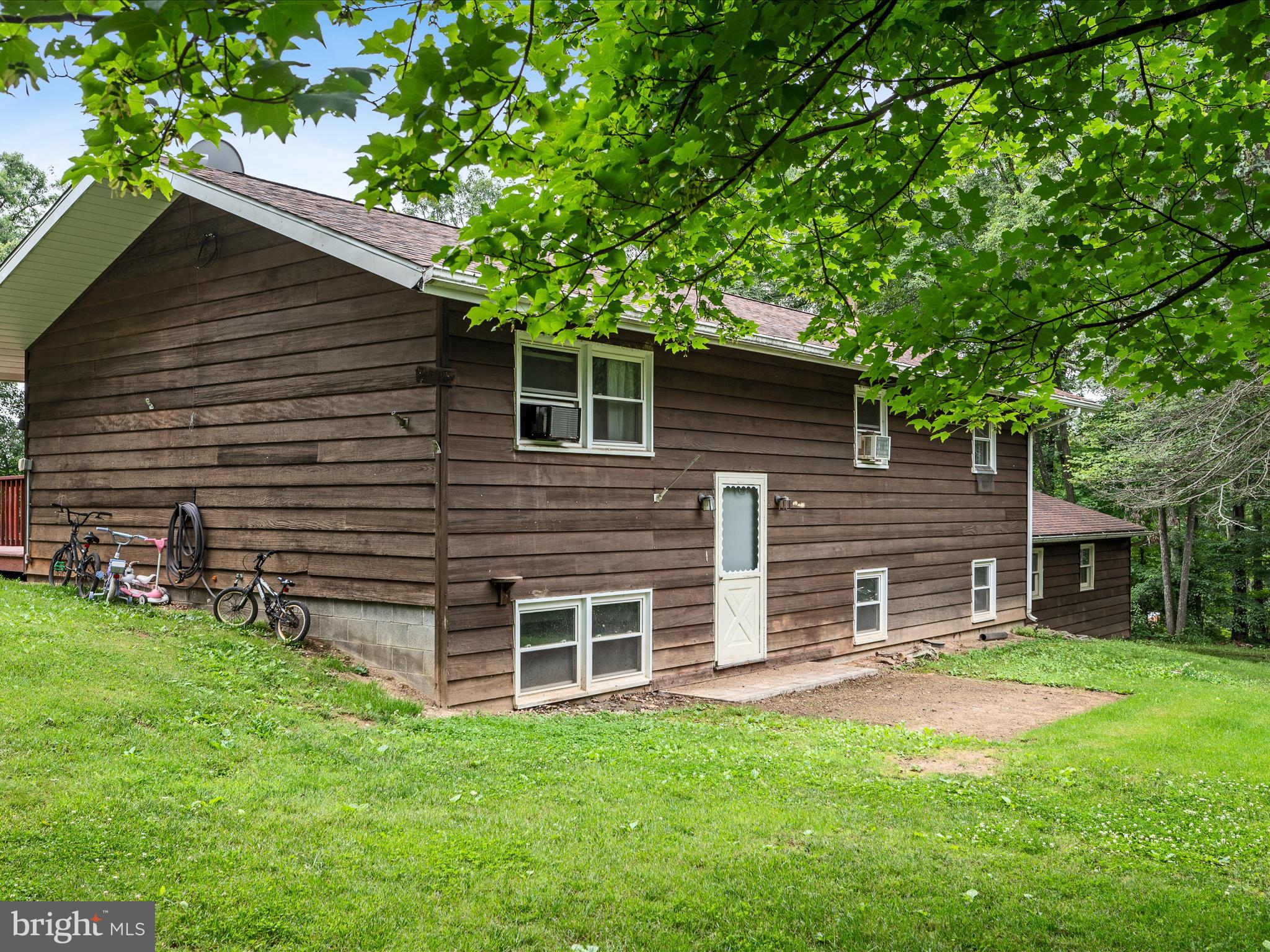 CREST VIEW - Residential