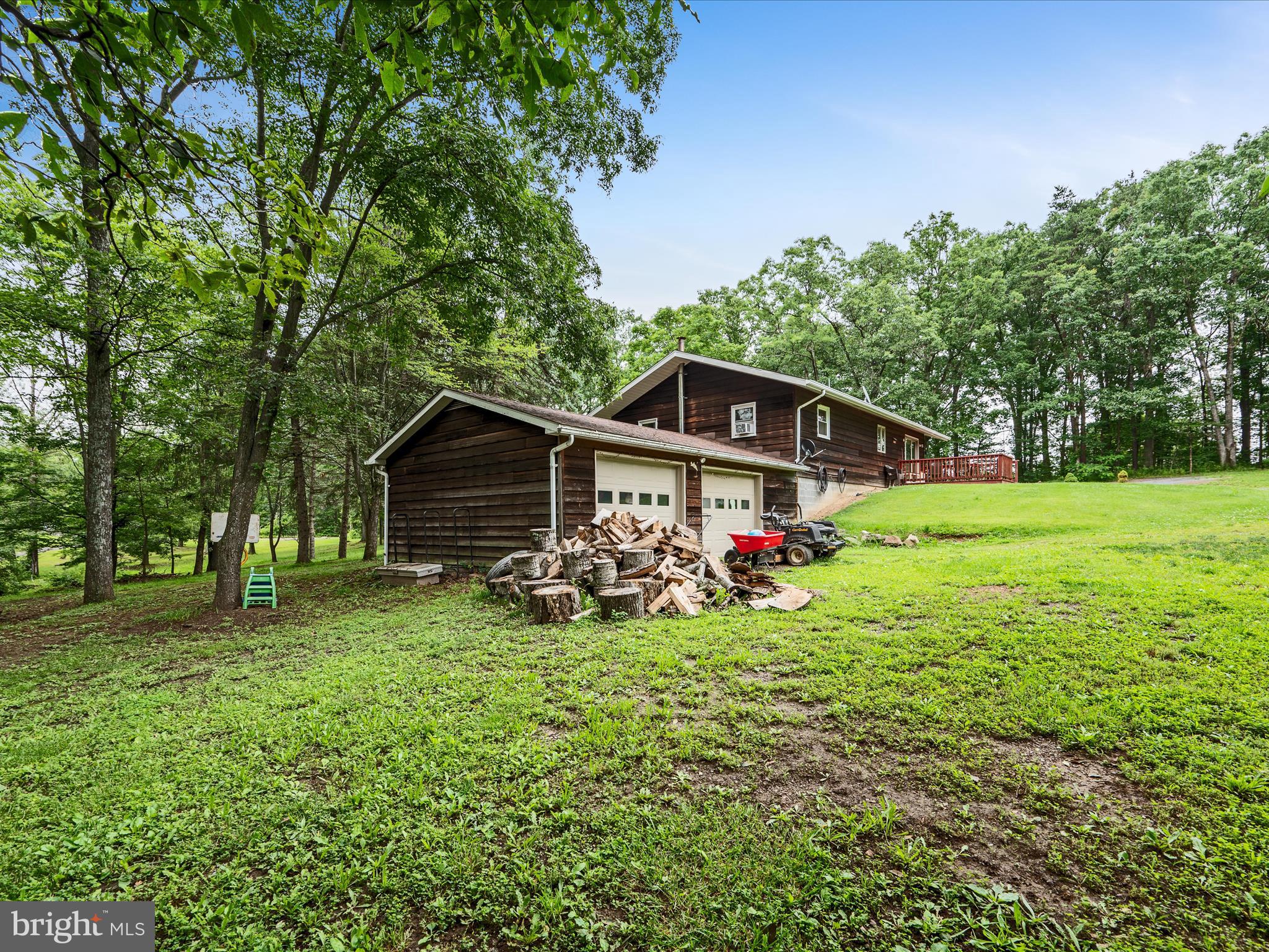 CREST VIEW - Residential