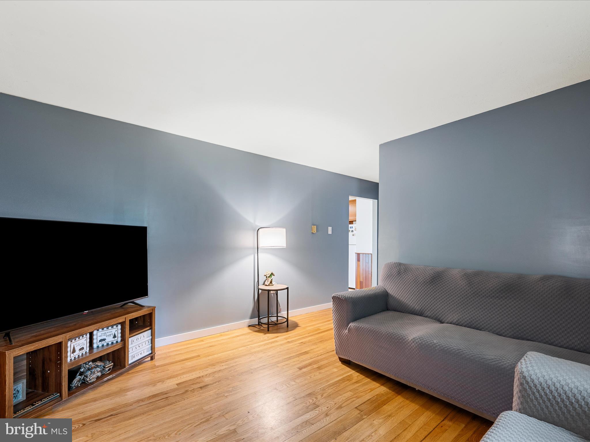 CREST VIEW - Residential