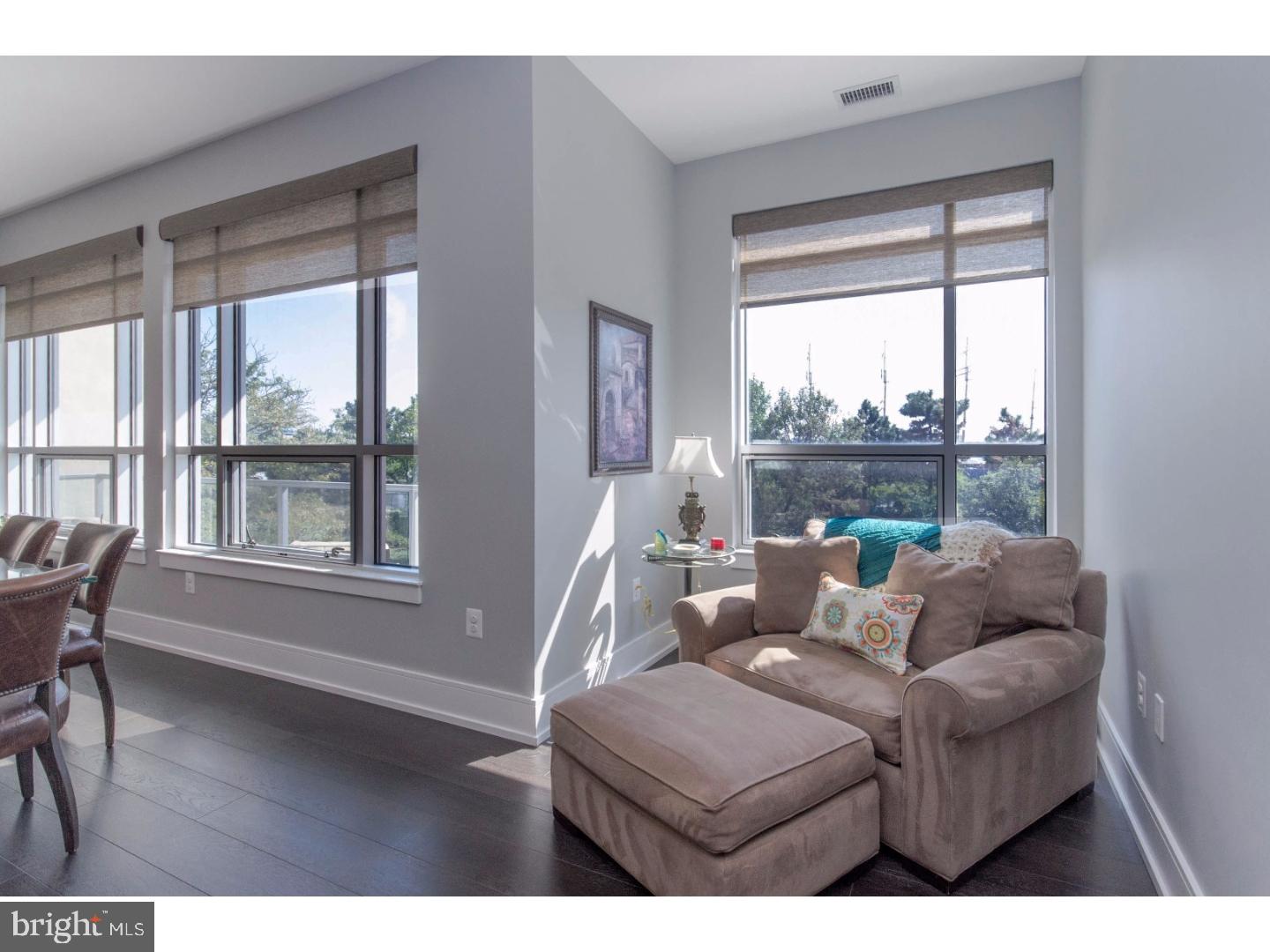 SOCIETY HILL - Residential