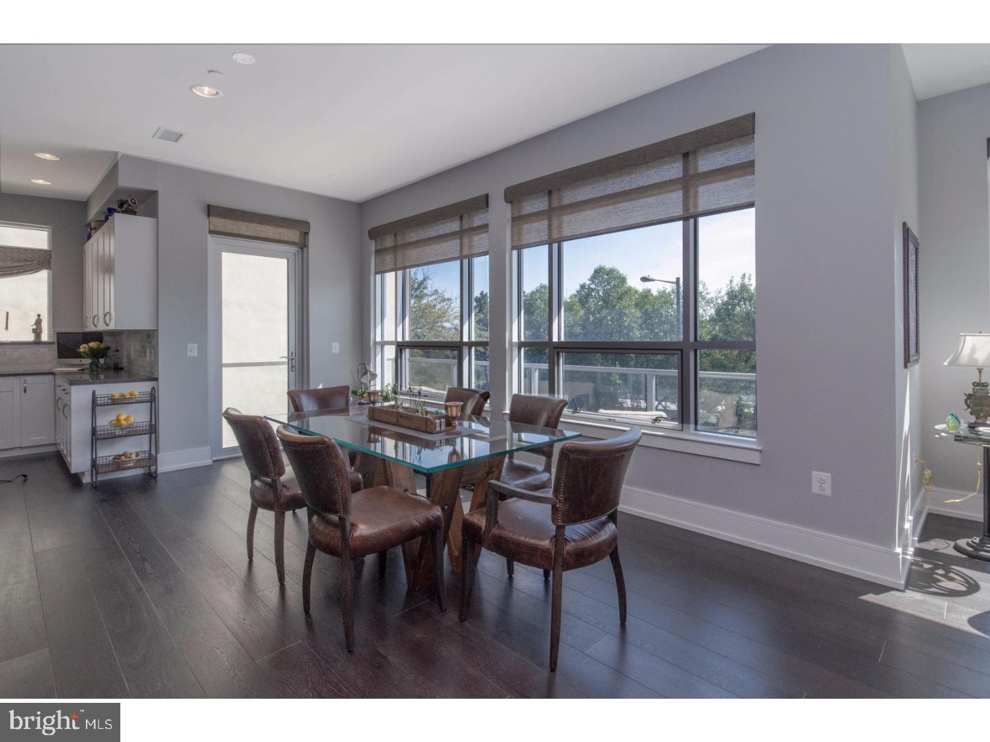 SOCIETY HILL - Residential