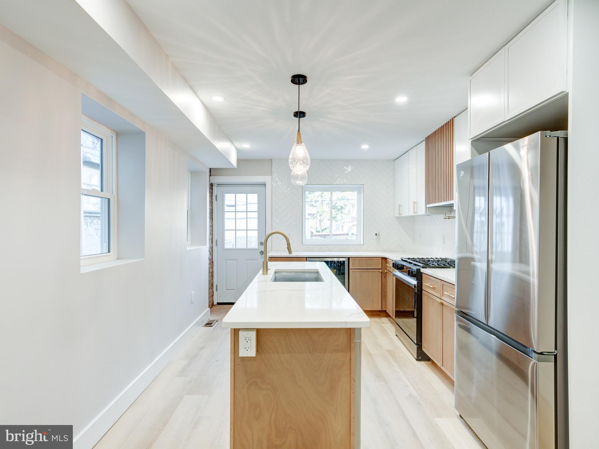 FISHTOWN - Residential