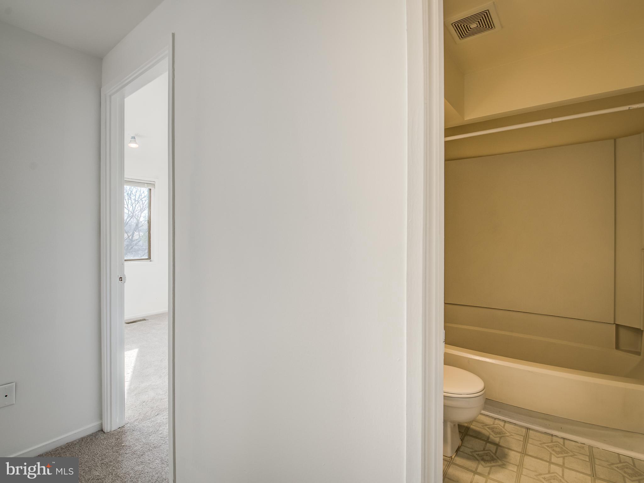 OVERLEA - Residential Lease