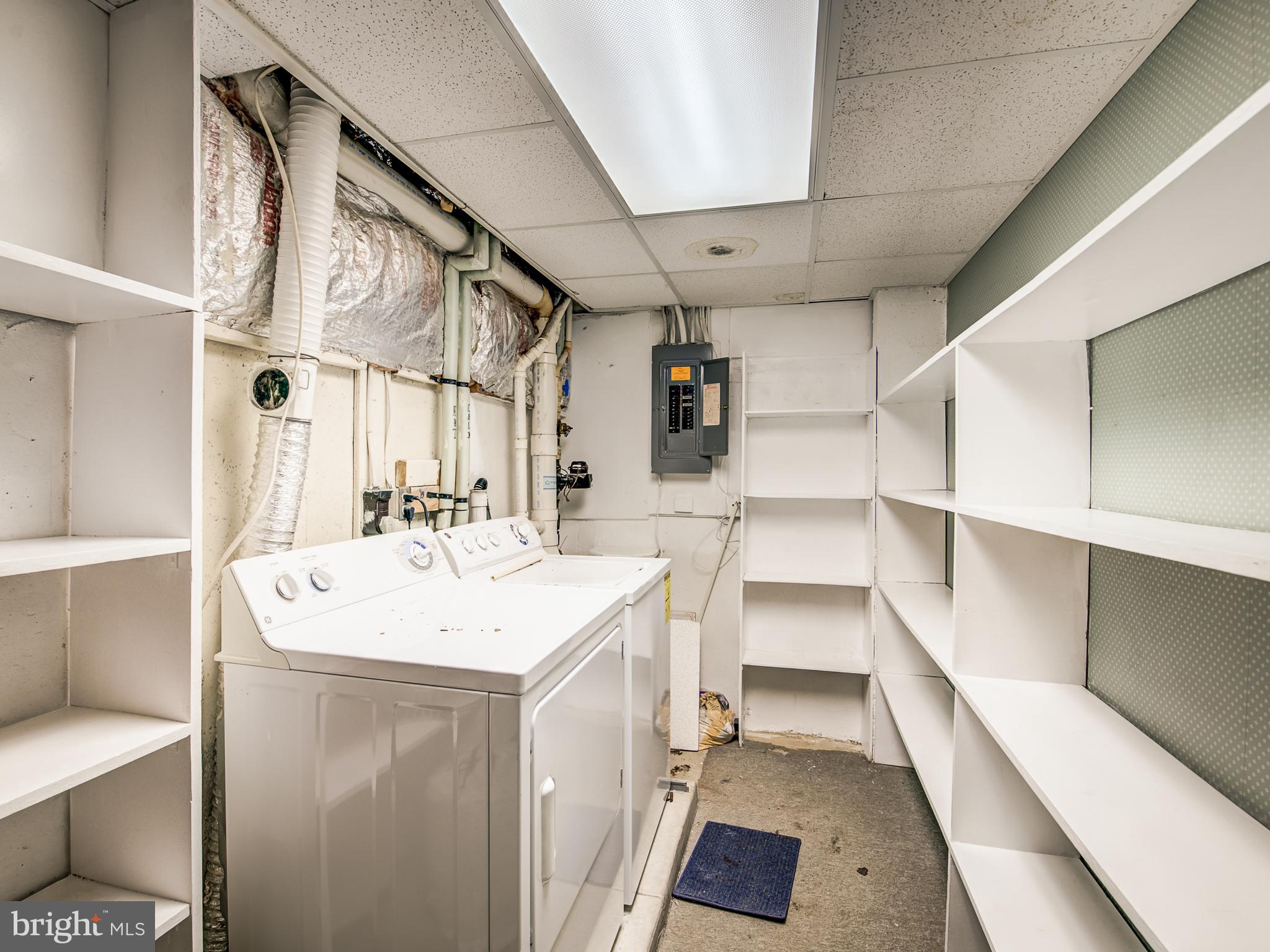 OVERLEA - Residential Lease