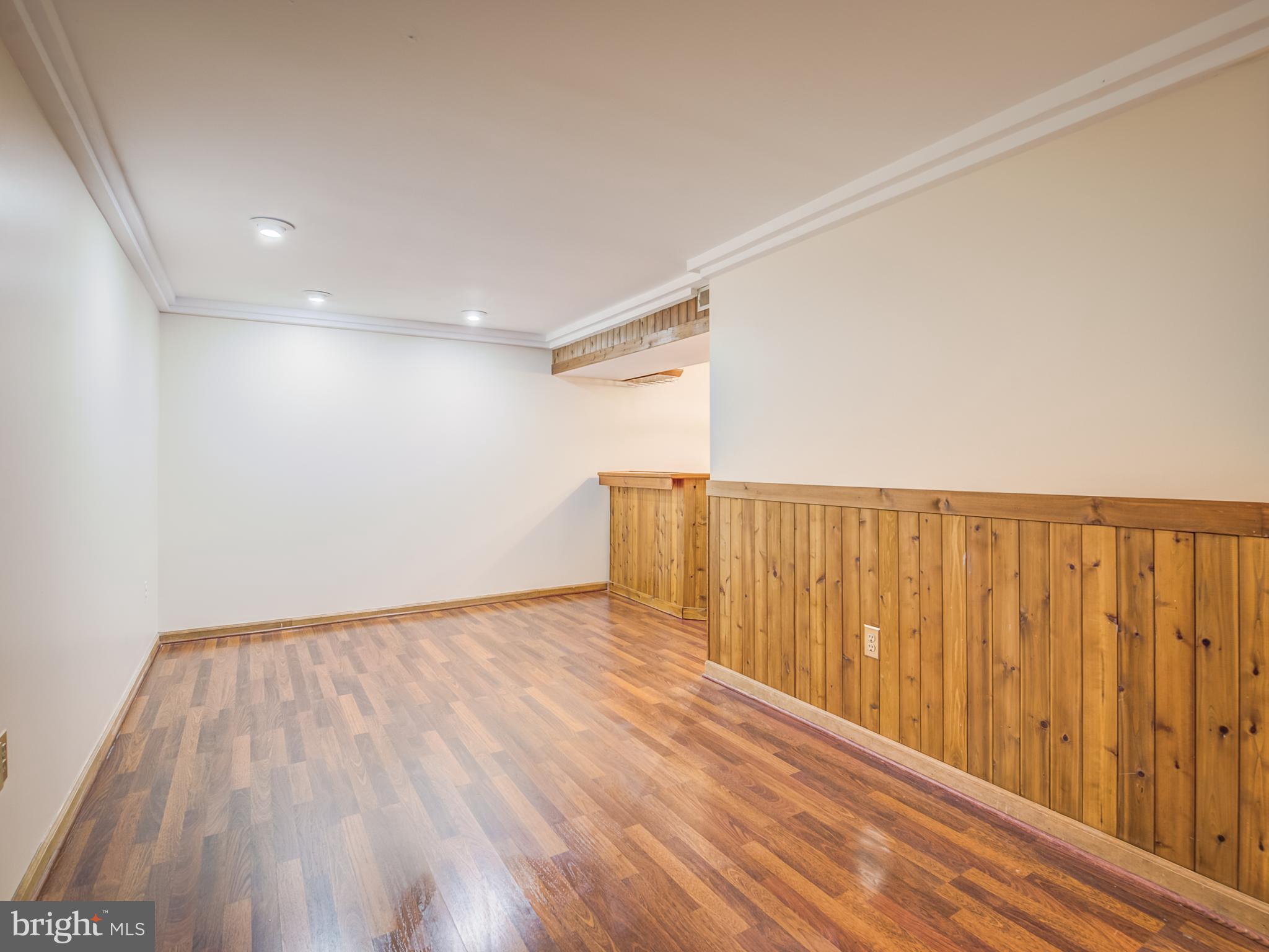 OVERLEA - Residential Lease