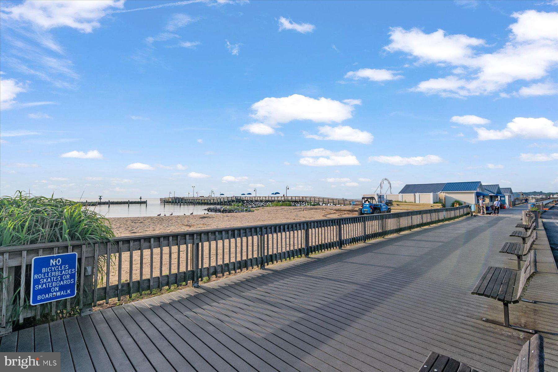 BURNT OAKS - Residential