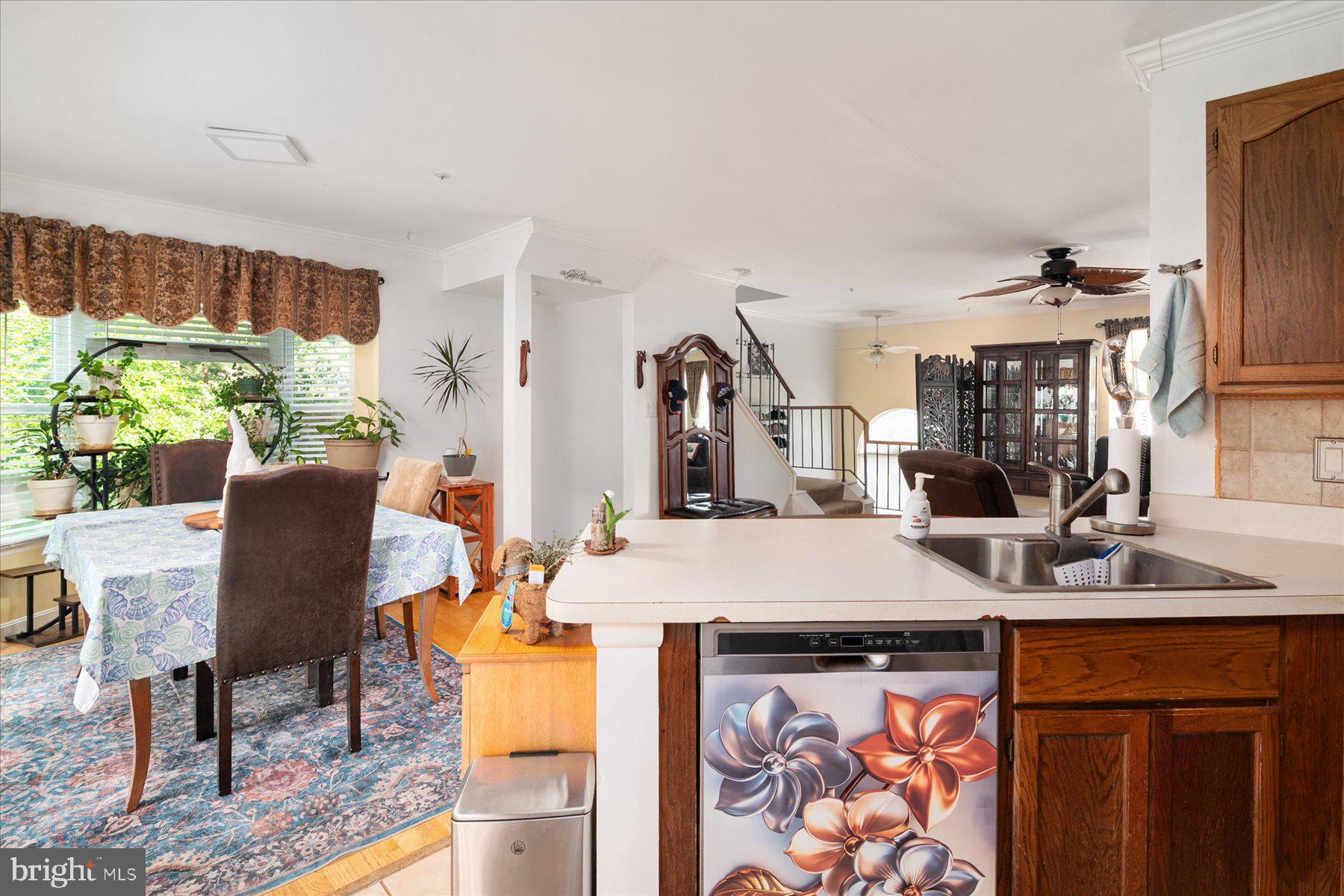 BURNT OAKS - Residential