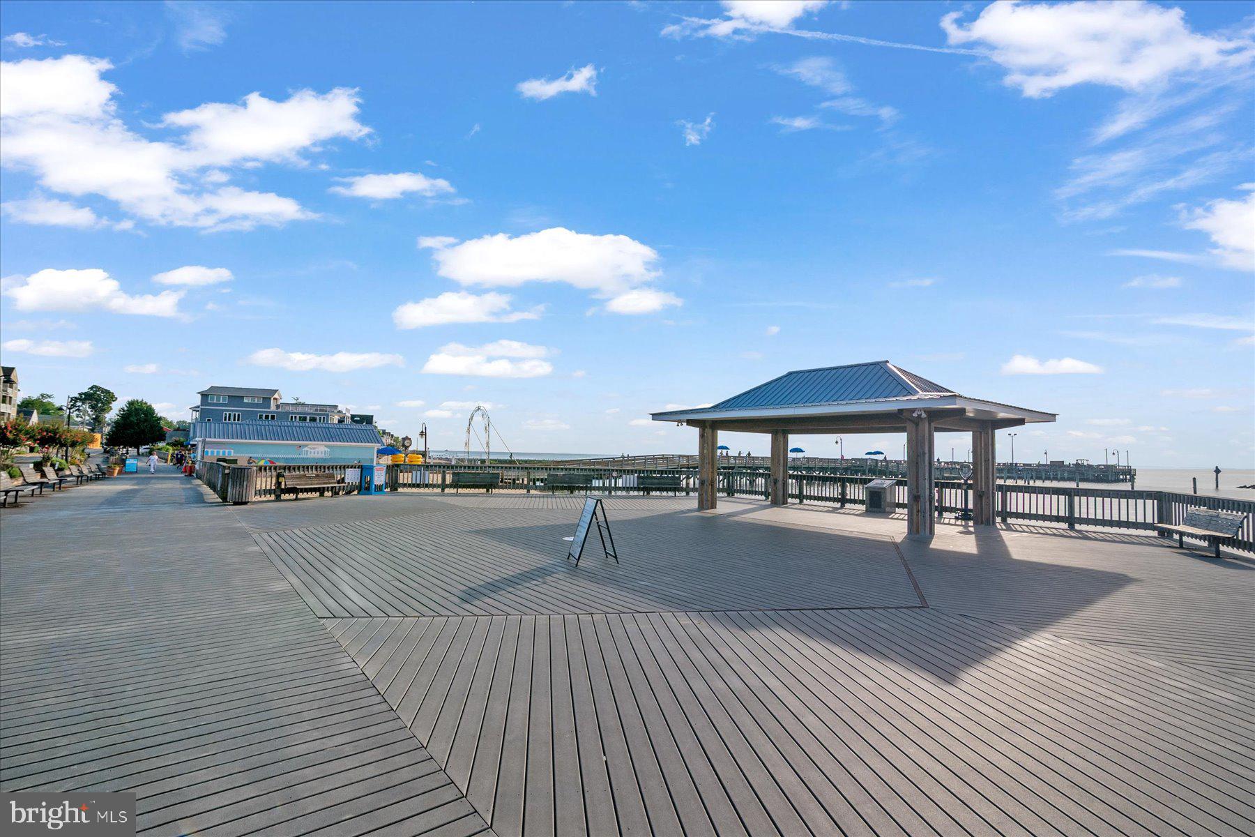 BURNT OAKS - Residential