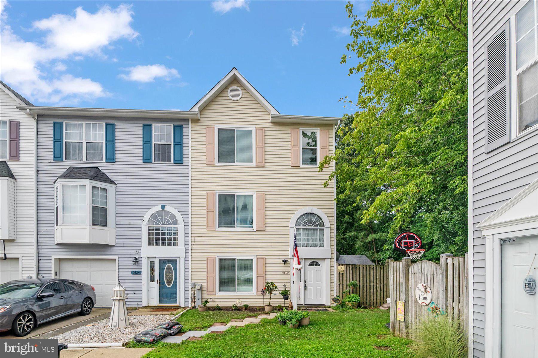 BURNT OAKS - Residential