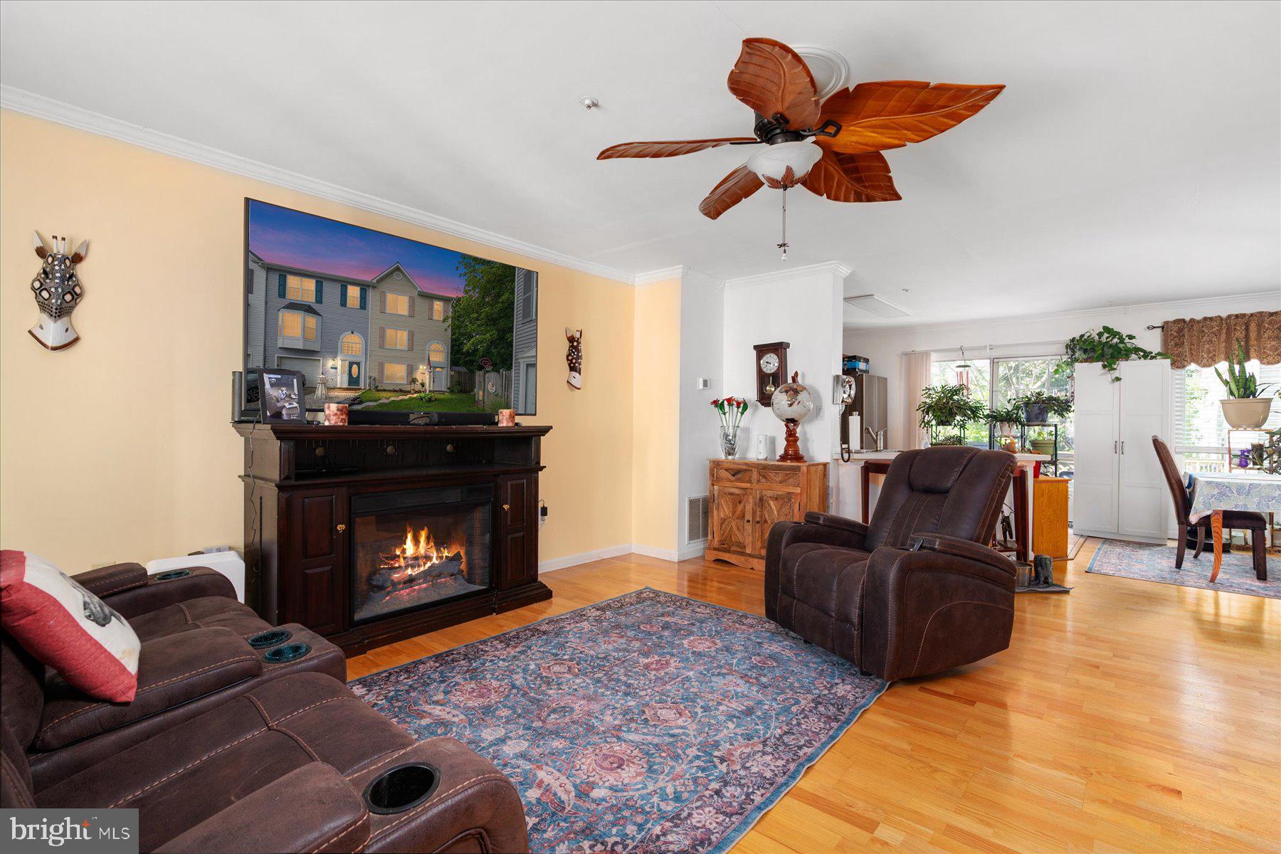 BURNT OAKS - Residential