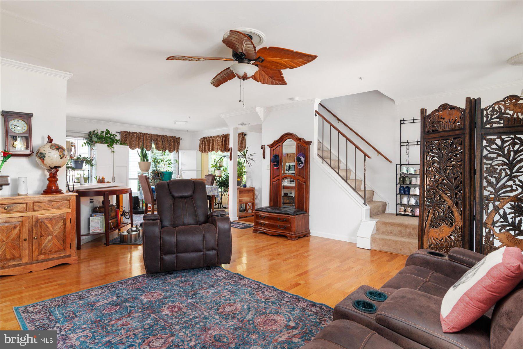 BURNT OAKS - Residential