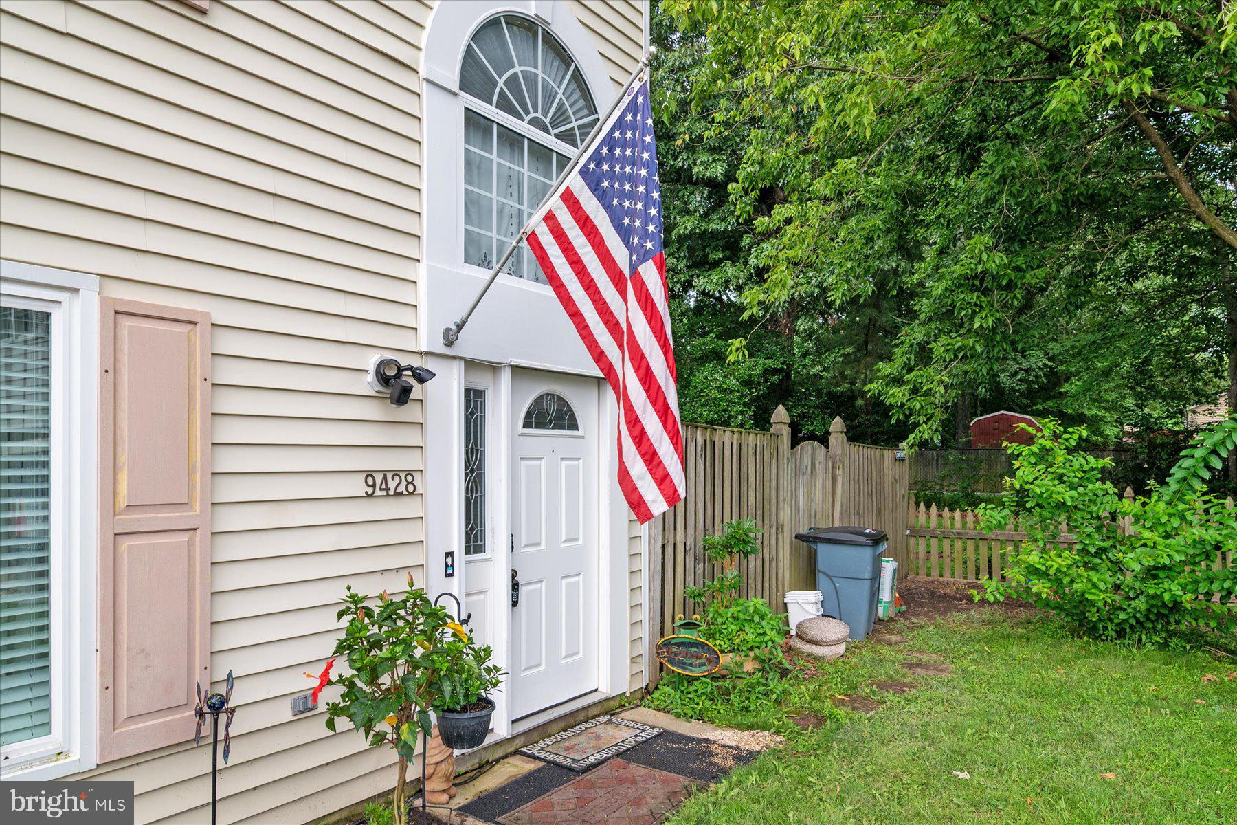 9428 SEA BREEZE COURT