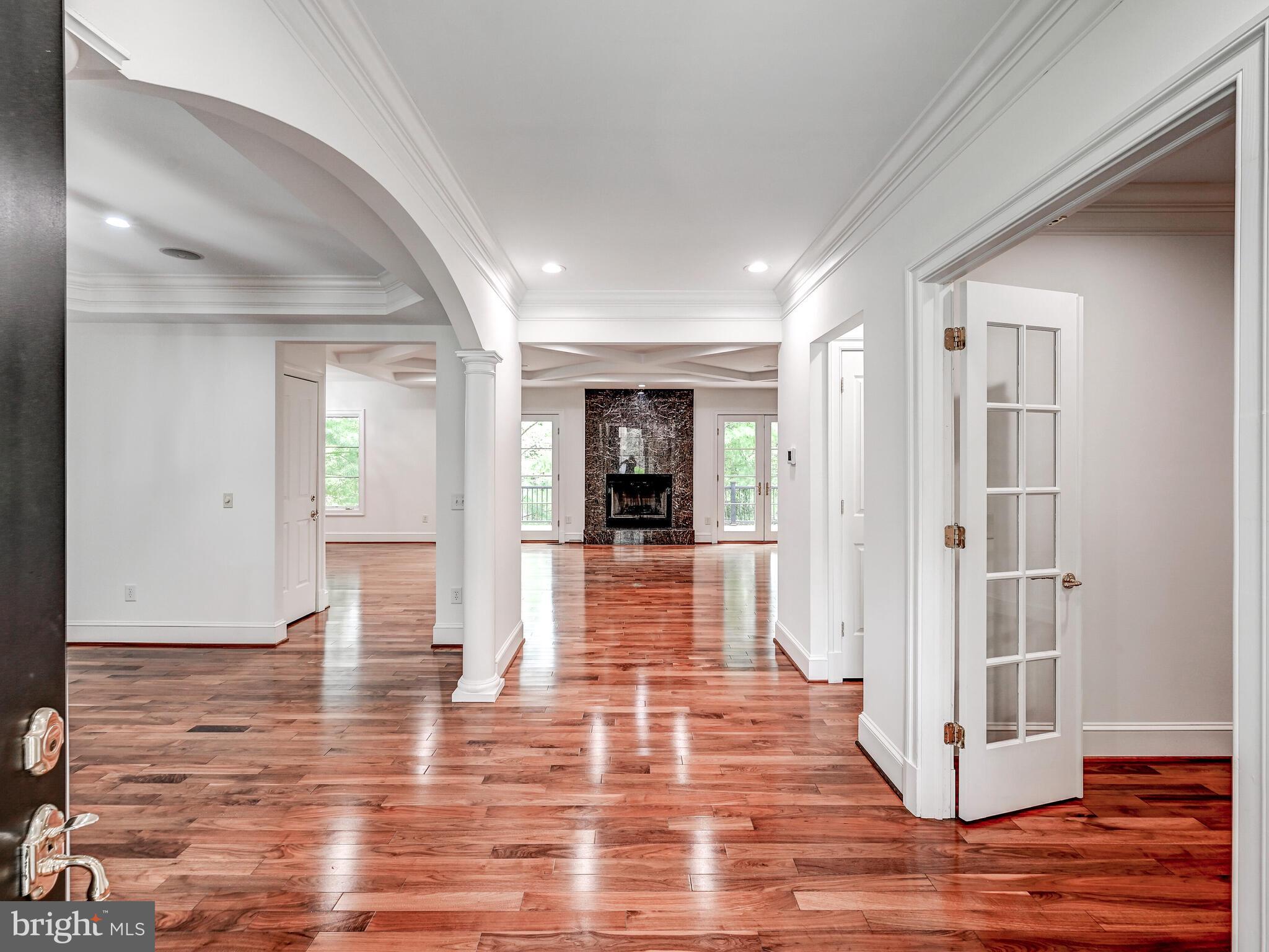 GREY ROCK FLATS - Residential Lease