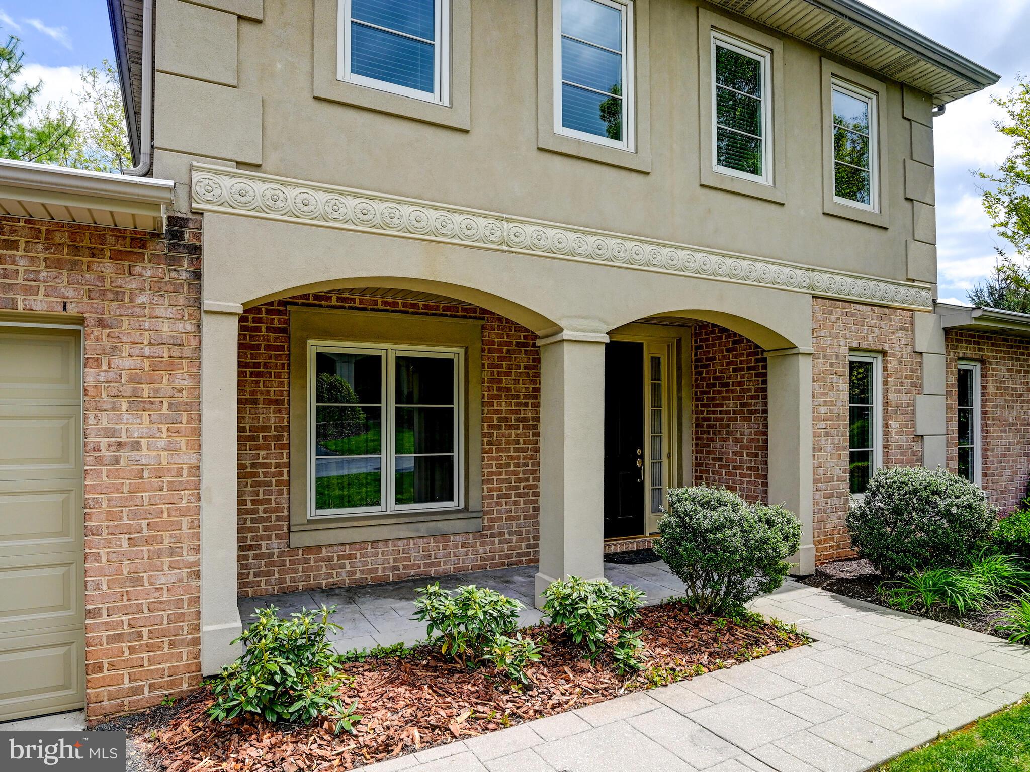 GREY ROCK FLATS - Residential Lease