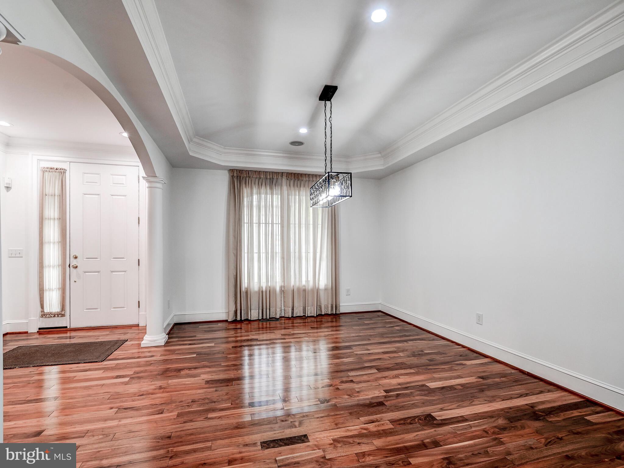 GREY ROCK FLATS - Residential Lease