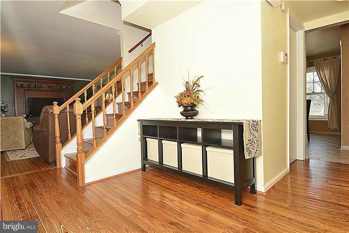 LAKEWOOD HILLS - Residential