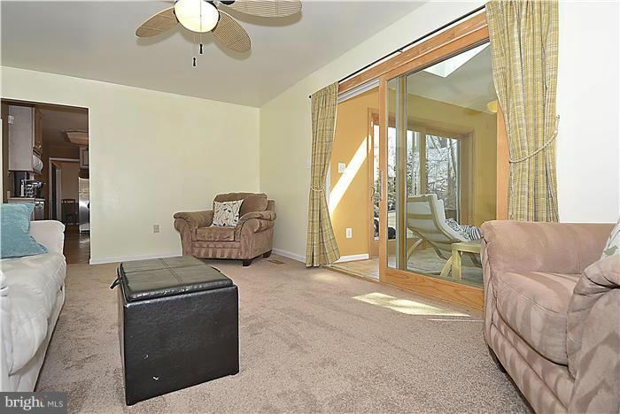 LAKEWOOD HILLS - Residential