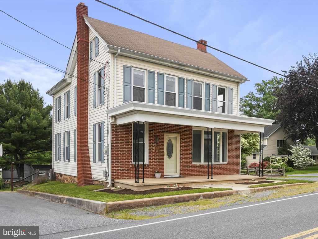 Photo of 667 Poplar Street, DENVER, PA 17517 (MLS # PALA2070766)