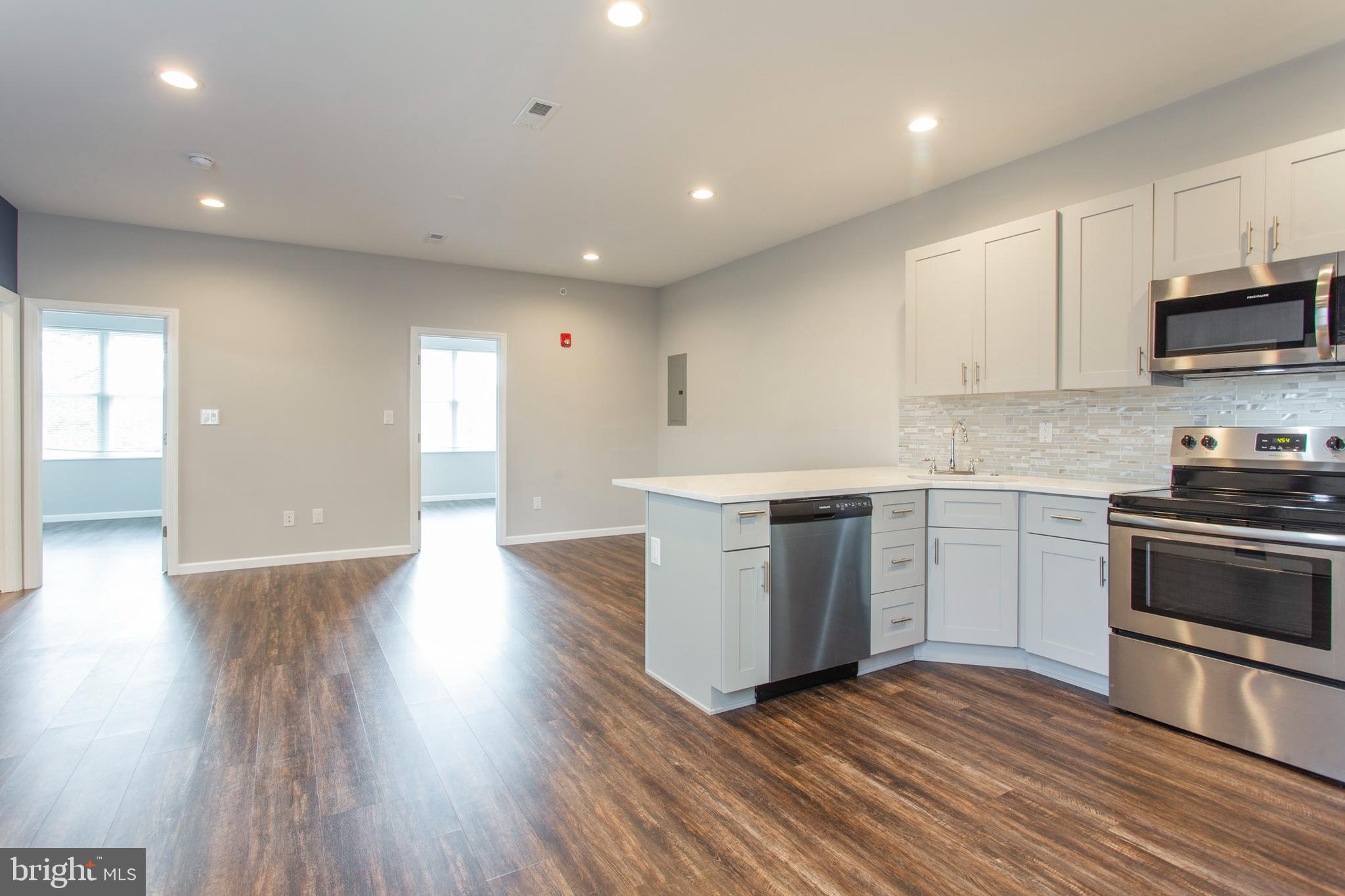 TEMPLE UNIVERSITY - Residential Lease